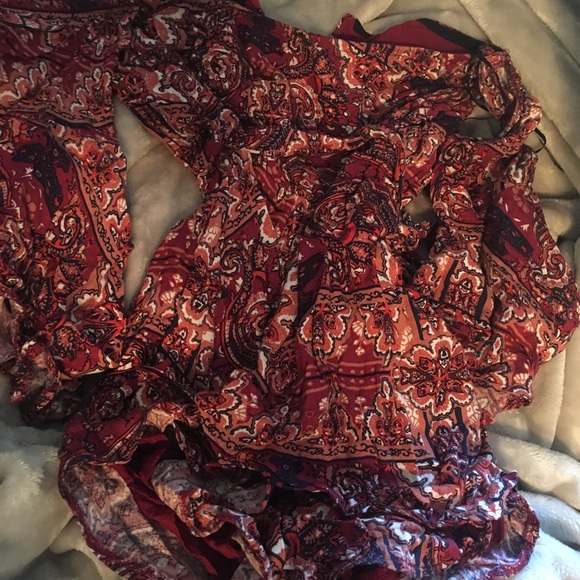 LF Seek Floral Romper With Choker SOLD - Picture 2 of 5